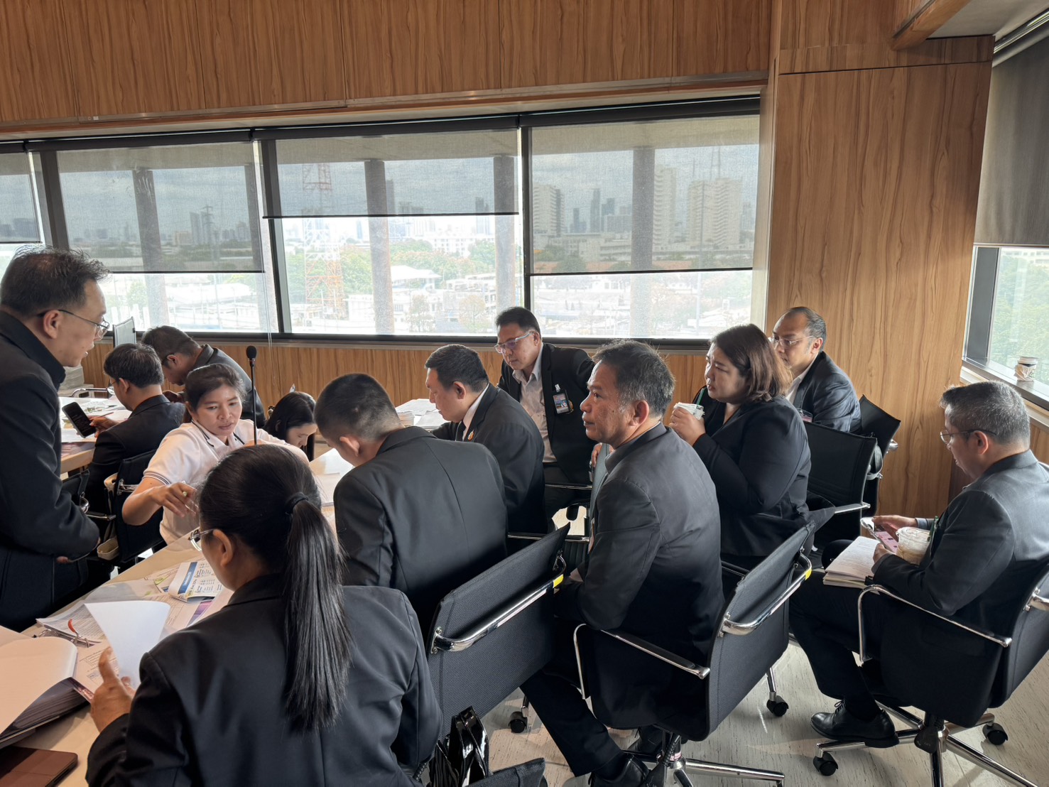 title - ส.ป.ก. ร่วมประชุมคณะอนุกรรมาธิการครุภัณฑ์ ICT และทุนหมุนเวียน ในคณะกรรมาธิการวิสามัญพิจารณาร่างพระราชบัญญัติงบประมาณรายจ่าย ประจำปีงบประมาณ พ.ศ. 2570 ครั้งที่ 9